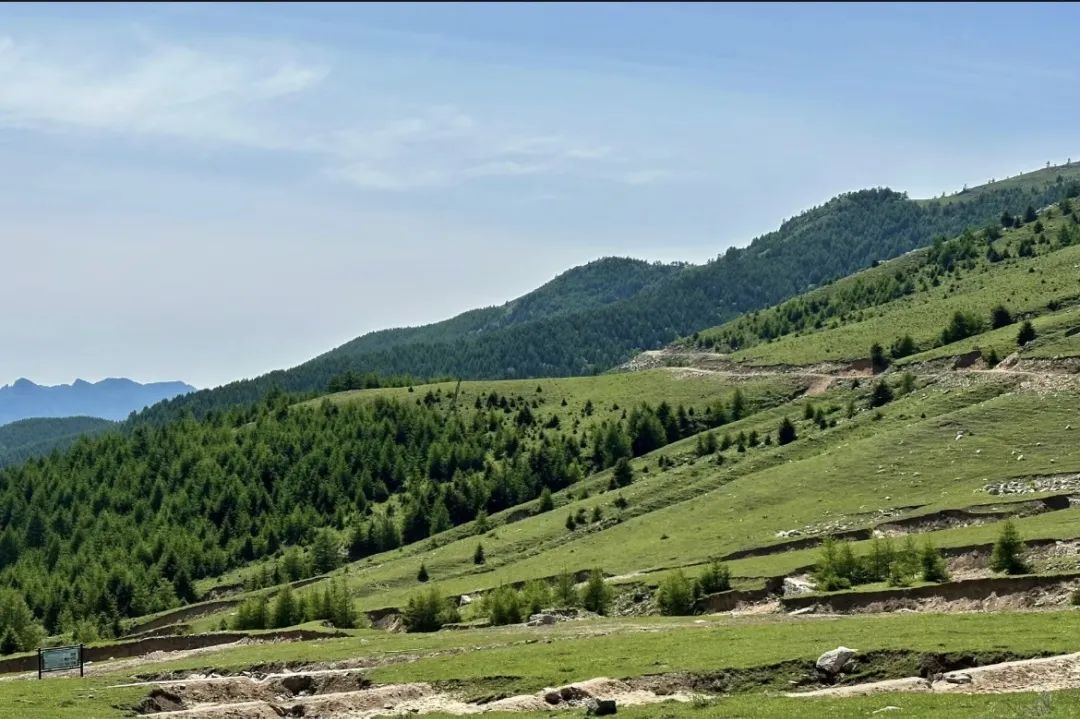 考察云顶山风景区
