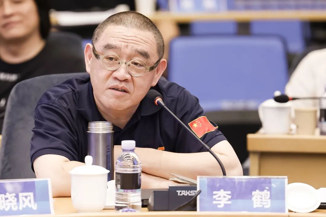 清华大学美术学院党委副书记李鹤