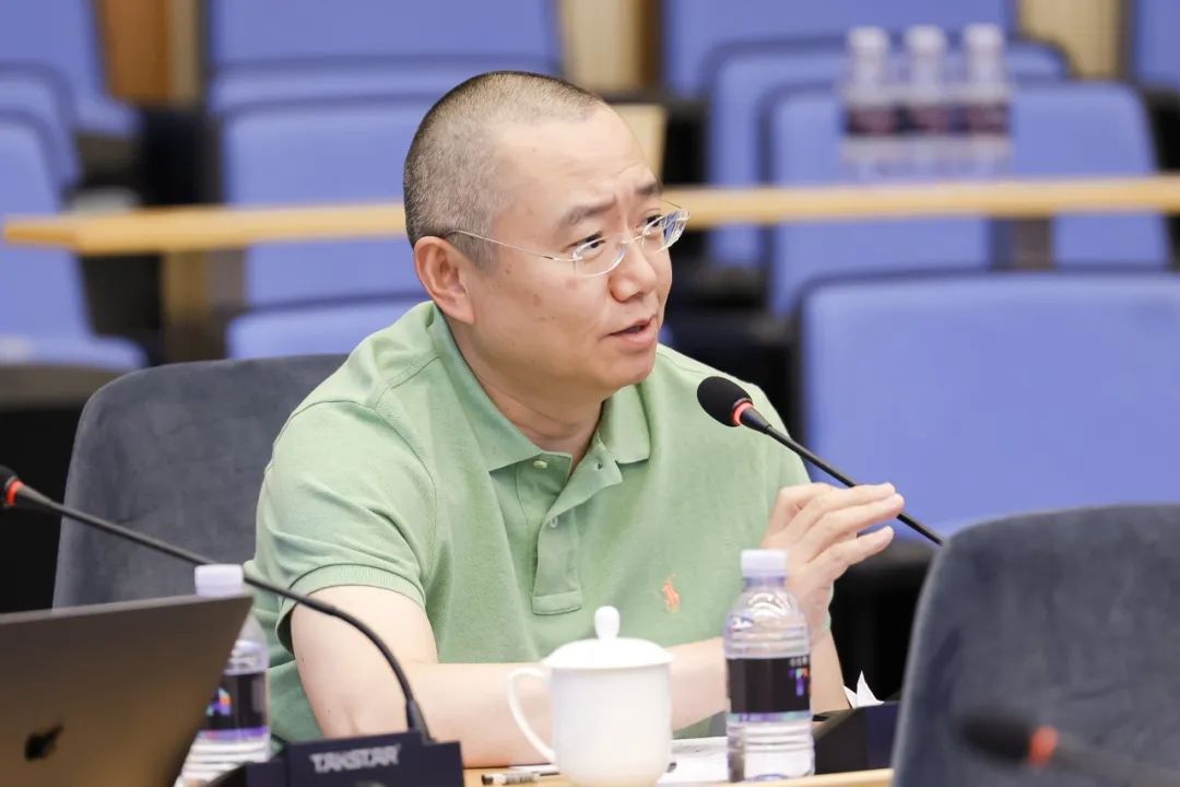 清华大学美术学院基础教研室副主任叶健
