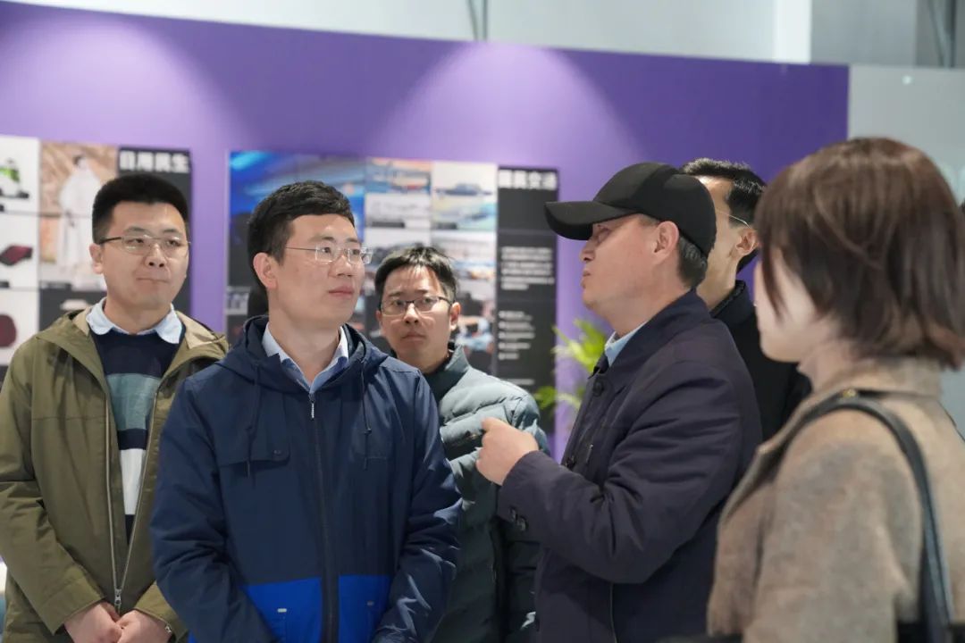 参观调研国际产业设计中心