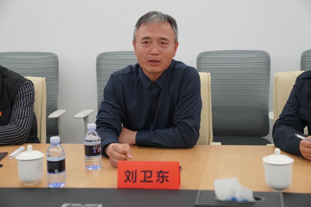 刘卫东
